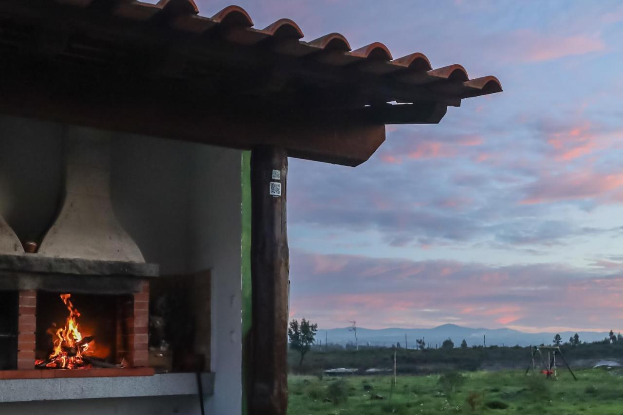 Vila Da Laje - Onde A Natureza O Envolve - Serra Da Estrela Оливейра ду Оспитал Екстериор снимка