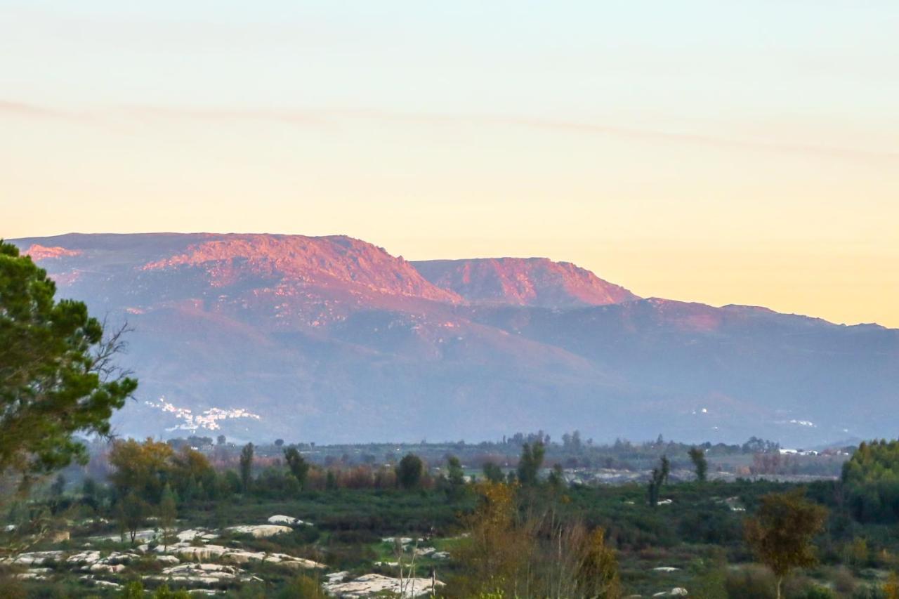 Vila Da Laje - Onde A Natureza O Envolve - Serra Da Estrela Оливейра ду Оспитал Екстериор снимка