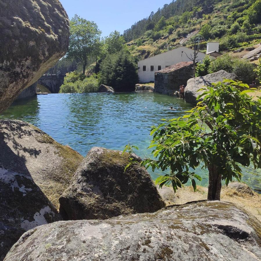 Vila Da Laje - Onde A Natureza O Envolve - Serra Da Estrela Оливейра ду Оспитал Екстериор снимка